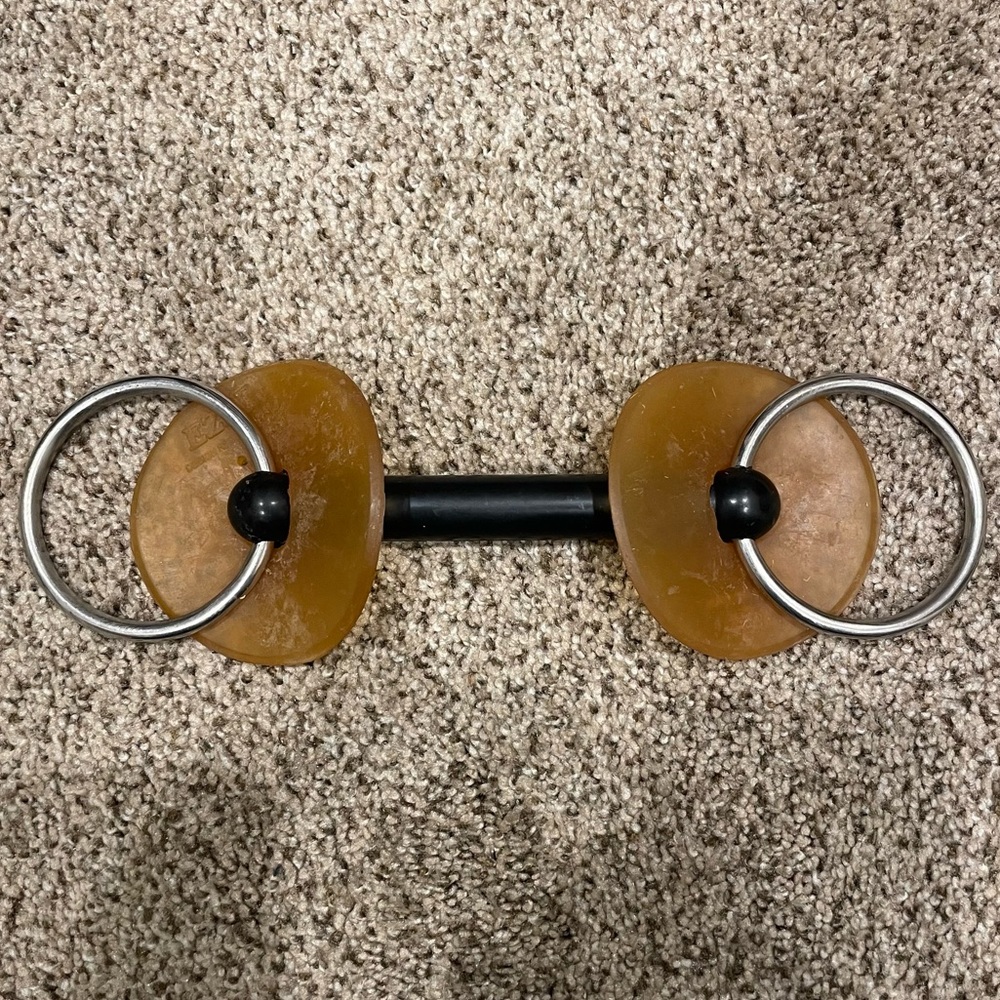 Loose ring Mullen rubber mouthpiece bit